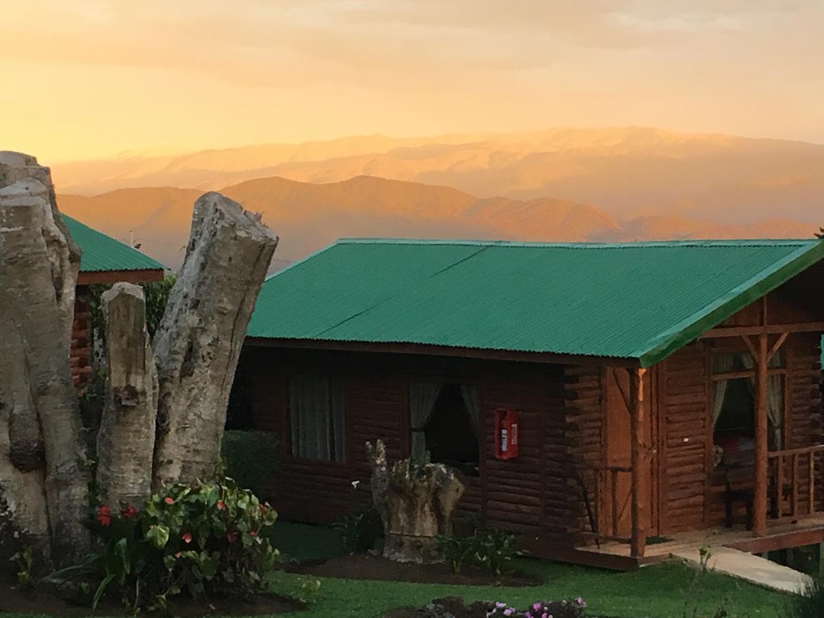 Grandpas Hotel & Restaurante Cartago Luaran gambar