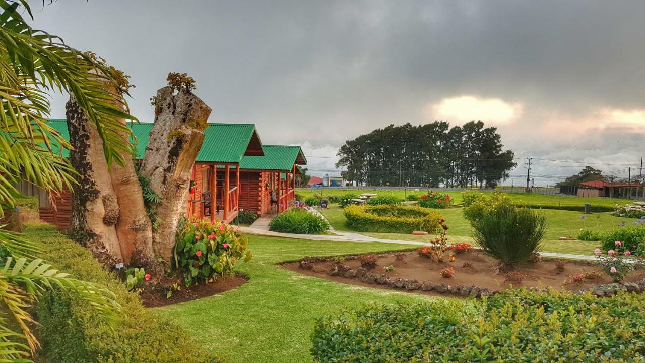 Grandpas Hotel & Restaurante Cartago Luaran gambar