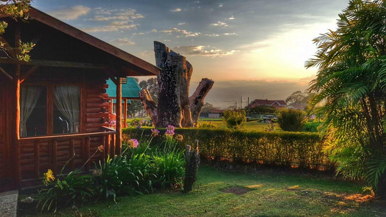 Grandpas Hotel & Restaurante Cartago Luaran gambar