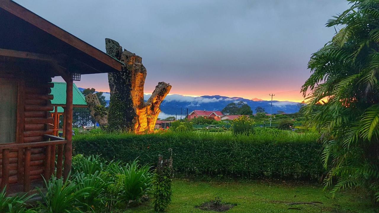 Grandpas Hotel & Restaurante Cartago Luaran gambar